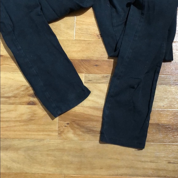 Maternity Leggings - Picture 3 of 3